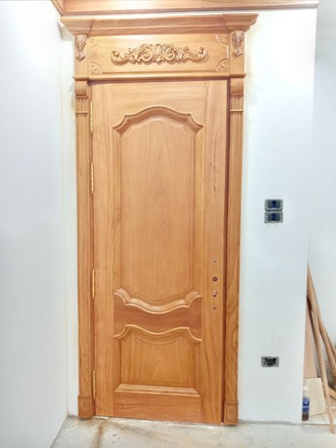 Cửa 1 cánh có khung bao đục hoa văn mẫu CG22